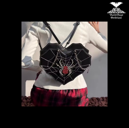Venomlace Heart Bag